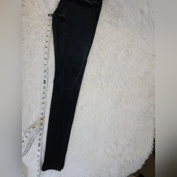 SPANX Womens Velvet Sleek Black Tummy control Leggings Size M - Picture 13 of 14